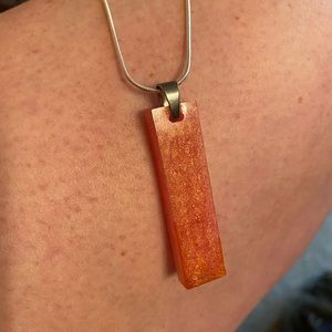 Coral sparkly necklace